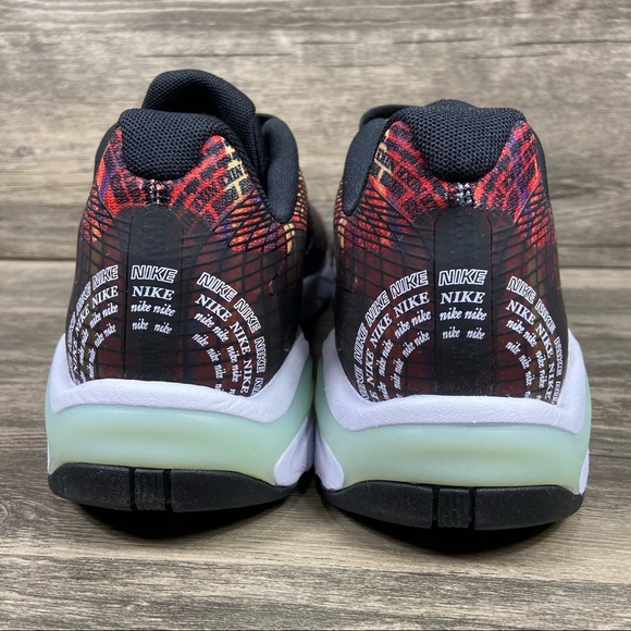 Nike D/MS/X Ghoswift Black Running Shoes - Picture 6 of 8